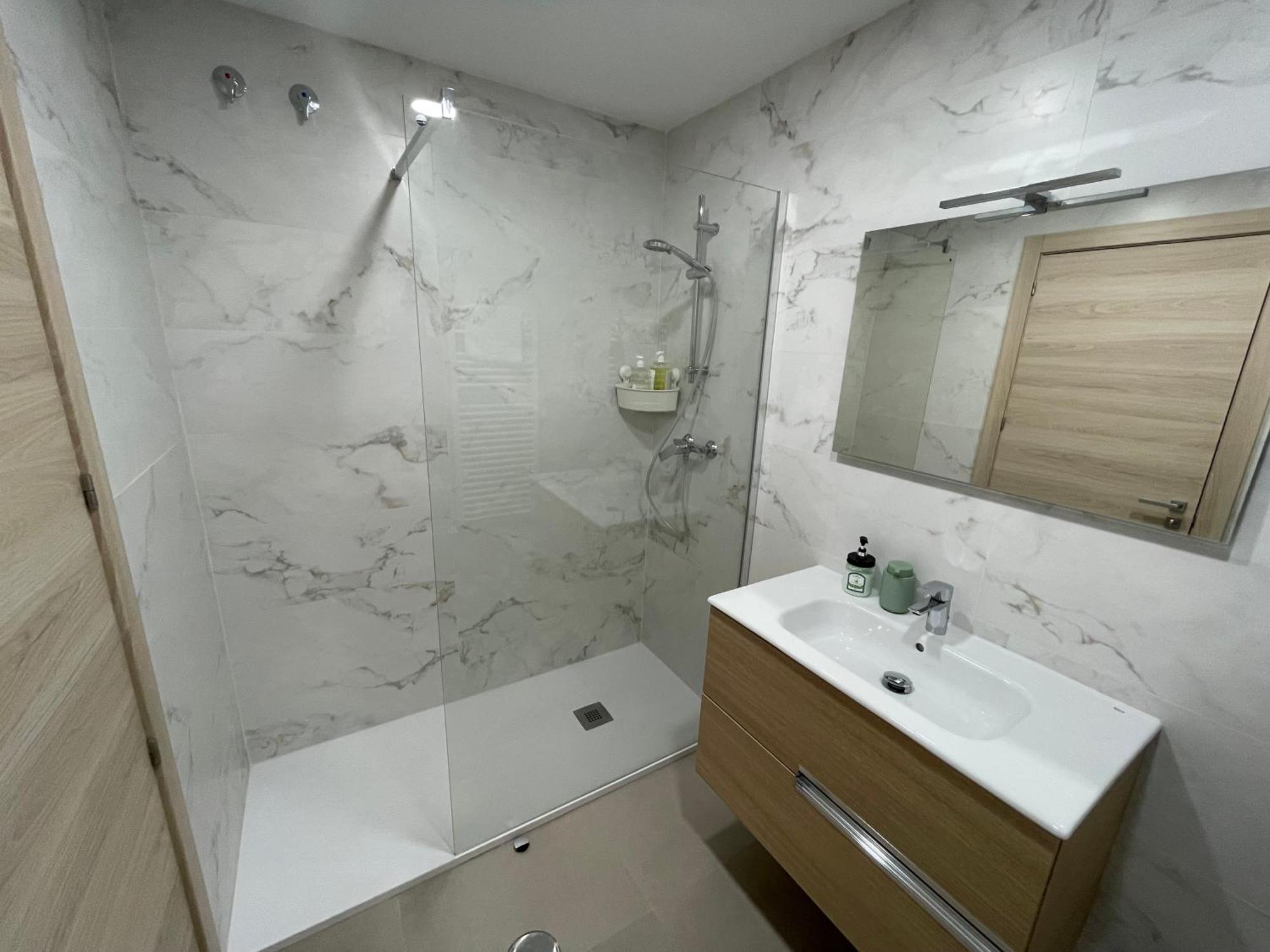 גרנדה Fantastico Apartamento Trajano Parking Gratuito מראה חיצוני תמונה